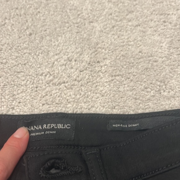 Banana Republic high rise black skinny jeans - Picture 4 of 4
